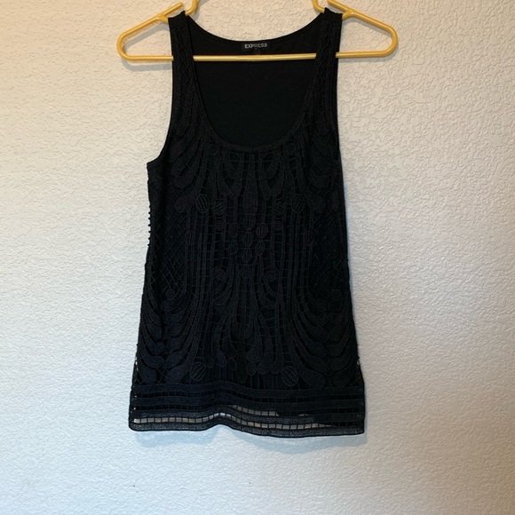 Express Top - Picture 2 of 5